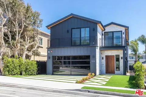 908 Rosecrans Ave, Manhattan Beach, CA 90266