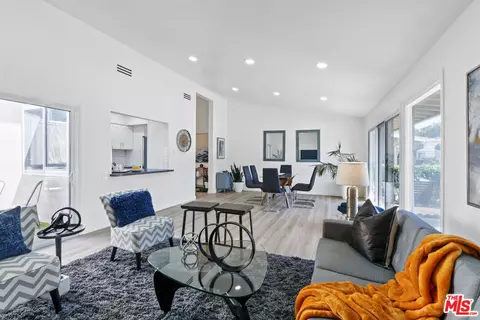 3500 W Manchester Blvd #7, Inglewood, CA 90305