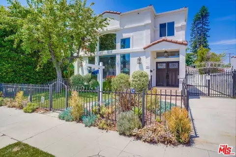 437 N Windsor Blvd, Los Angeles, CA 90004