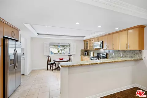 13226 Admiral Ave #C, Marina Del Rey, CA 90292