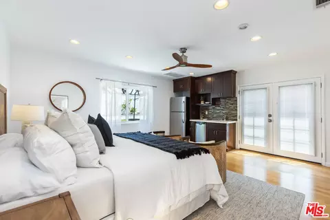 1209 E Walnut Ave, El Segundo, CA 90245 photo 15