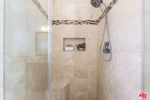 1209 E Walnut Ave, El Segundo, CA 90245 photo 24