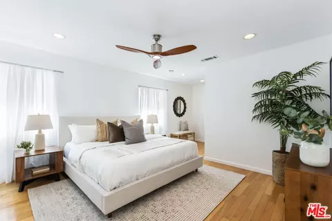 1209 E Walnut Ave, El Segundo, CA 90245 photo 18