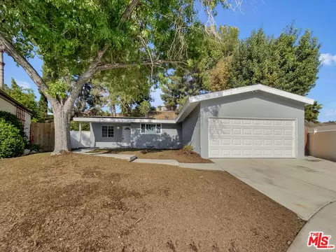 27706 Haxton Dr, Santa Clarita, CA 91351