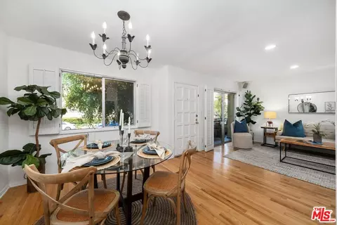 1012 7th St #10, Santa Monica, CA 90403