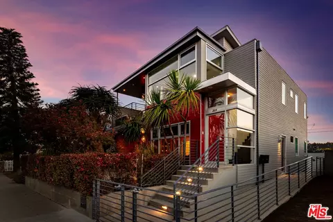 227 Ruth Ave, Venice, CA 90291