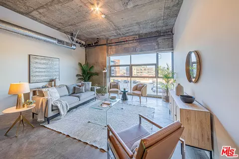 510 S Hewitt St #512, Los Angeles, CA 90013