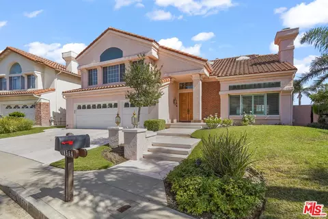 19584 Shadow Ridge Way, Porter Ranch, CA 91326
