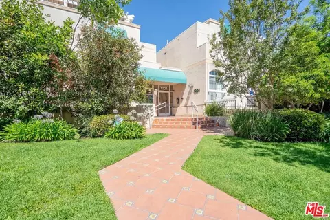 1201 Viola Ave #112, Glendale, CA 91202