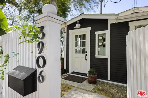 3906 Sunset Dr, Los Angeles, CA 90027