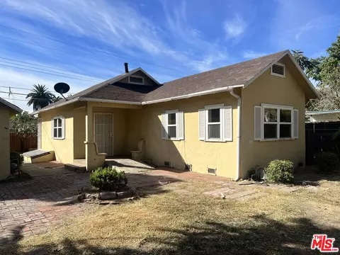 197 E 10th St, San Bernardino, CA 92410