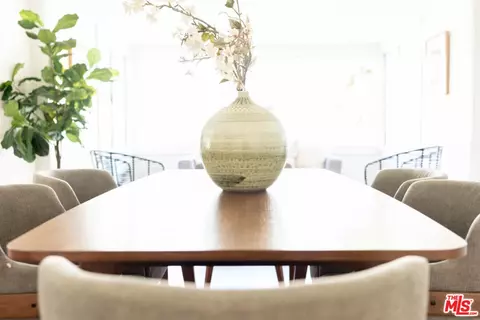 6526 Leland Way, Los Angeles, CA 90028