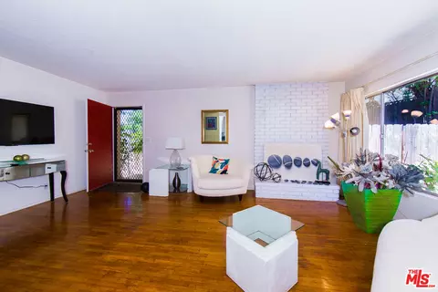 76 E Palm St, Altadena, CA 91001 photo 5