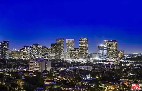 10501 Wilshire Blvd #1206, Los Angeles, CA 90024