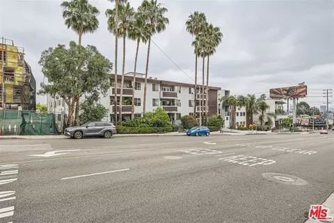 1124 N La Cienega Blvd #108, West Hollywood, CA 90069