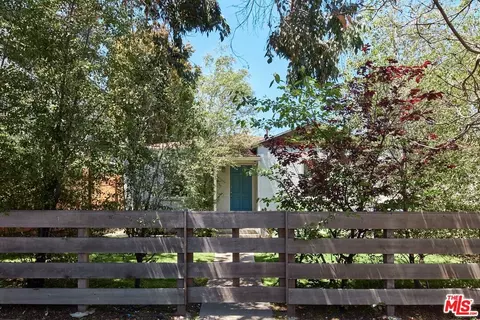 813 Warren Ave, Venice, CA 90291