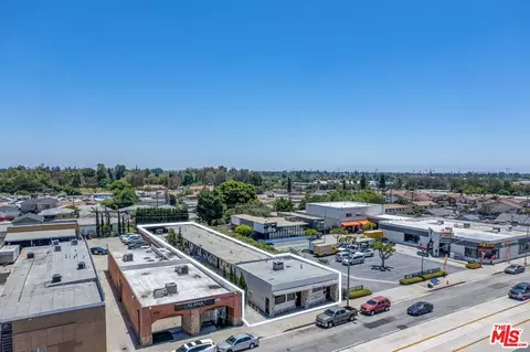 13206 Paramount Blvd, South Gate, CA 90280