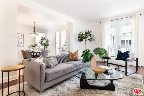 1544 Camden Ave #302, Los Angeles, CA 90025
