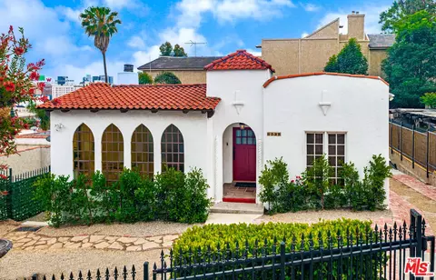 6526 Cerritos, Los Angeles, CA 90068