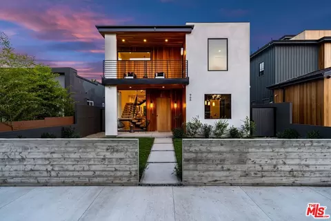 966 Indiana Ave, Venice, CA 90291