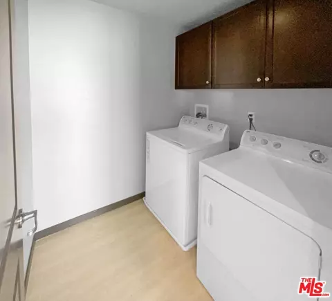 77 Waldorf, Irvine, CA 92612 photo 15