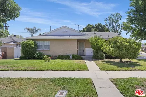 7000 Bothwell Rd, Reseda, CA 91335 photo 2