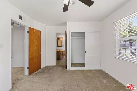 7000 Bothwell Rd, Reseda, CA 91335 photo 14