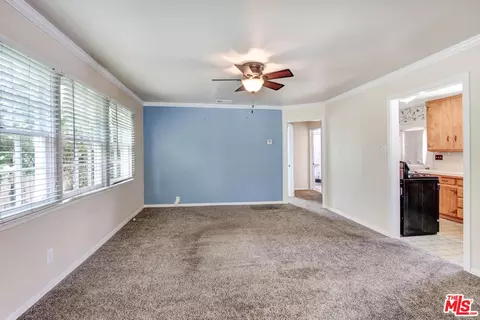 10619 Las Lunitas Ave, Tujunga, CA 91042 photo 3