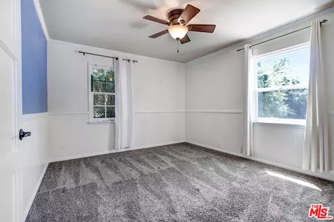10619 Las Lunitas Ave, Tujunga, CA 91042 photo 4