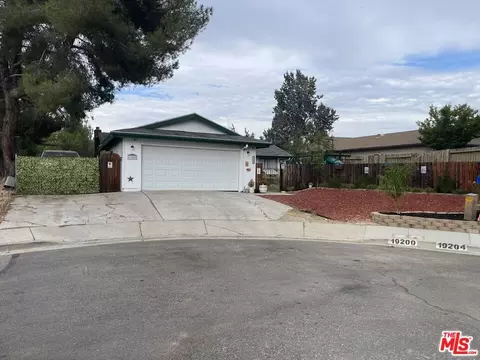 19200 Beachgrove Ct, Santa Clarita, CA 91321