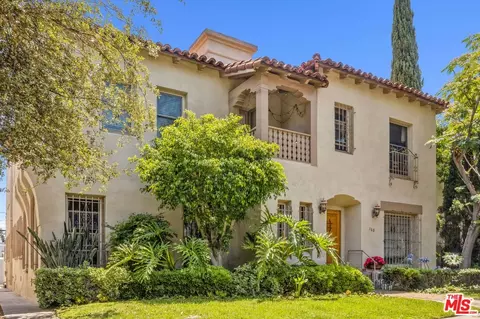 168 N Clark Dr, Beverly Hills, CA 90211