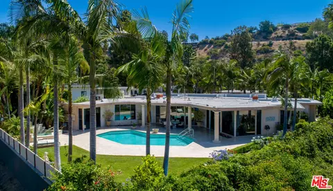 1855 Loma Vista Dr, Beverly Hills, CA 90210