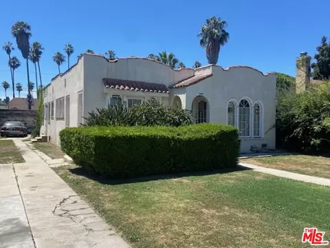 4701 9th Ave, Los Angeles, CA 90043