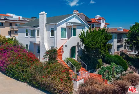2439 S Gaffey St, San Pedro, CA 90731