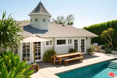 2419 Berkeley Ave, Los Angeles, CA 90026