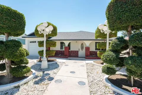 12882 Kelowna St, Pacoima, CA 91331