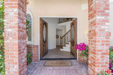 2407 Clark Ln #B, Redondo Beach, CA 90278