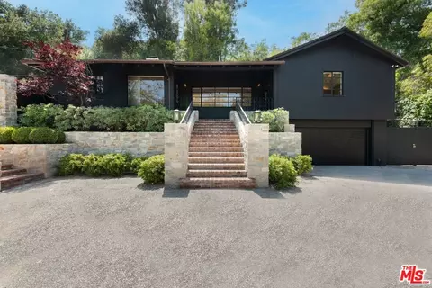 2505 Benedict Canyon Dr, Beverly Hills, CA 90210