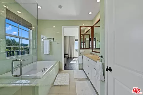28850 Hampton Pl, Malibu, CA 90265 photo 25