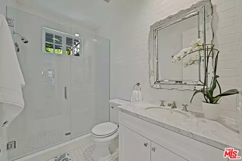 28850 Hampton Pl, Malibu, CA 90265 photo 16