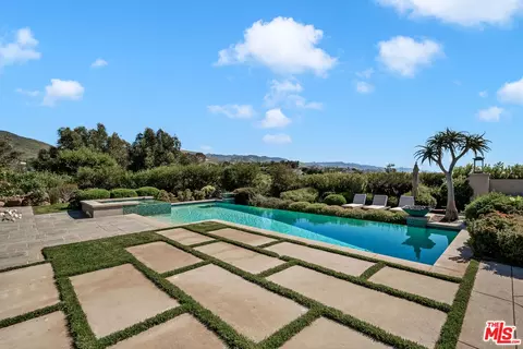 28850 Hampton Pl, Malibu, CA 90265 photo 49