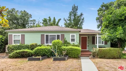 4925 Sunnyslope Ave, Sherman Oaks, CA 91423