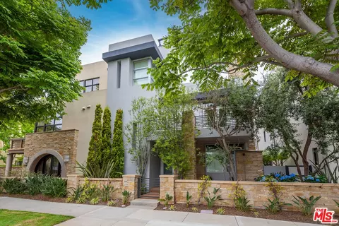6336 Seawalk Dr, Playa Vista, CA 90094