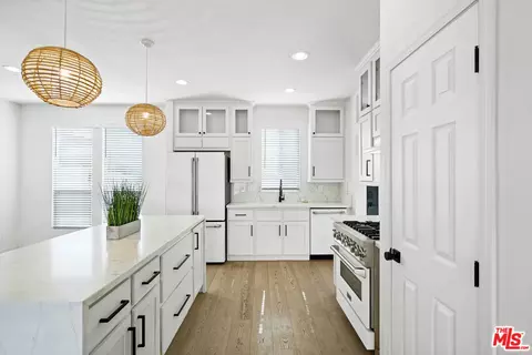 30473 Mulholland Hwy #112, Agoura Hills, CA 91301