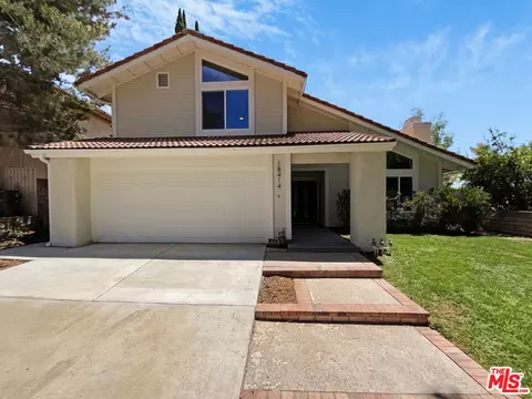 18414 Tuba St, Northridge, CA 91325