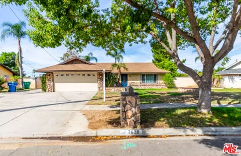 7620 Cole Ave, Highland, CA 92346