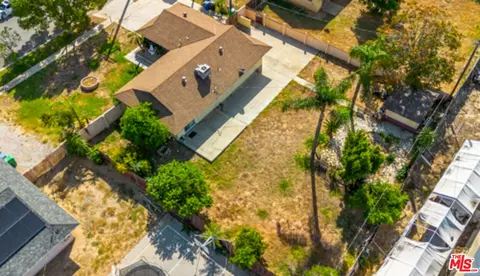 7620 Cole Ave, Highland, CA 92346 photo 38