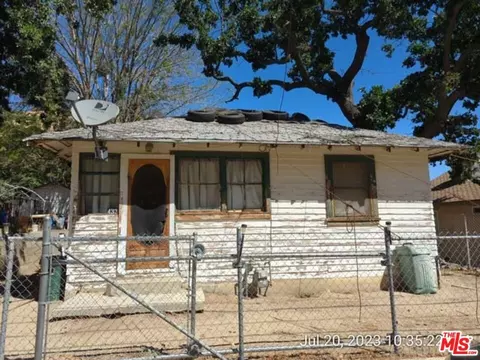433 South Dr, Lebec, CA 93243