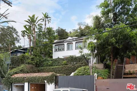 2432 Riverside Dr, Los Angeles, CA 90039