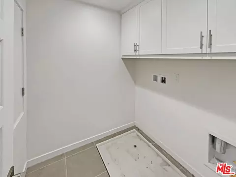 145 Stage, Irvine, CA 92618 photo 11